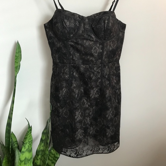 NWT A&E Black Lace Dress - Picture 1 of 8